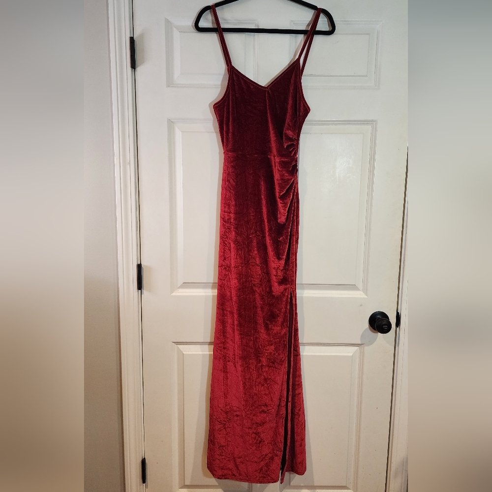 Shein Elegant Red Velvet Sleeveless Maxi Dress M